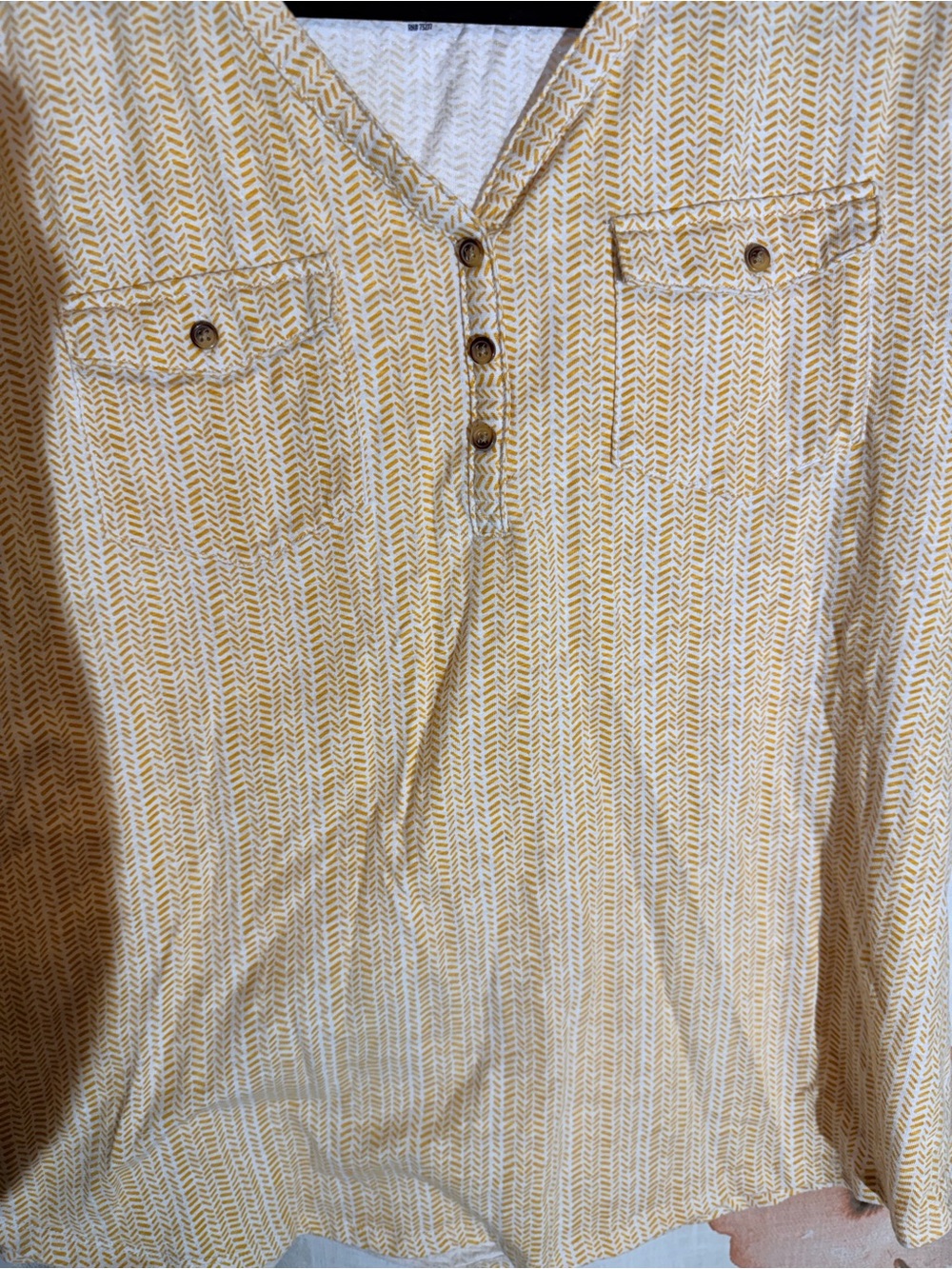 Croft & Barrow Women's Roll-Tab Sleeve Top – Size Large - Picture 5 of 9